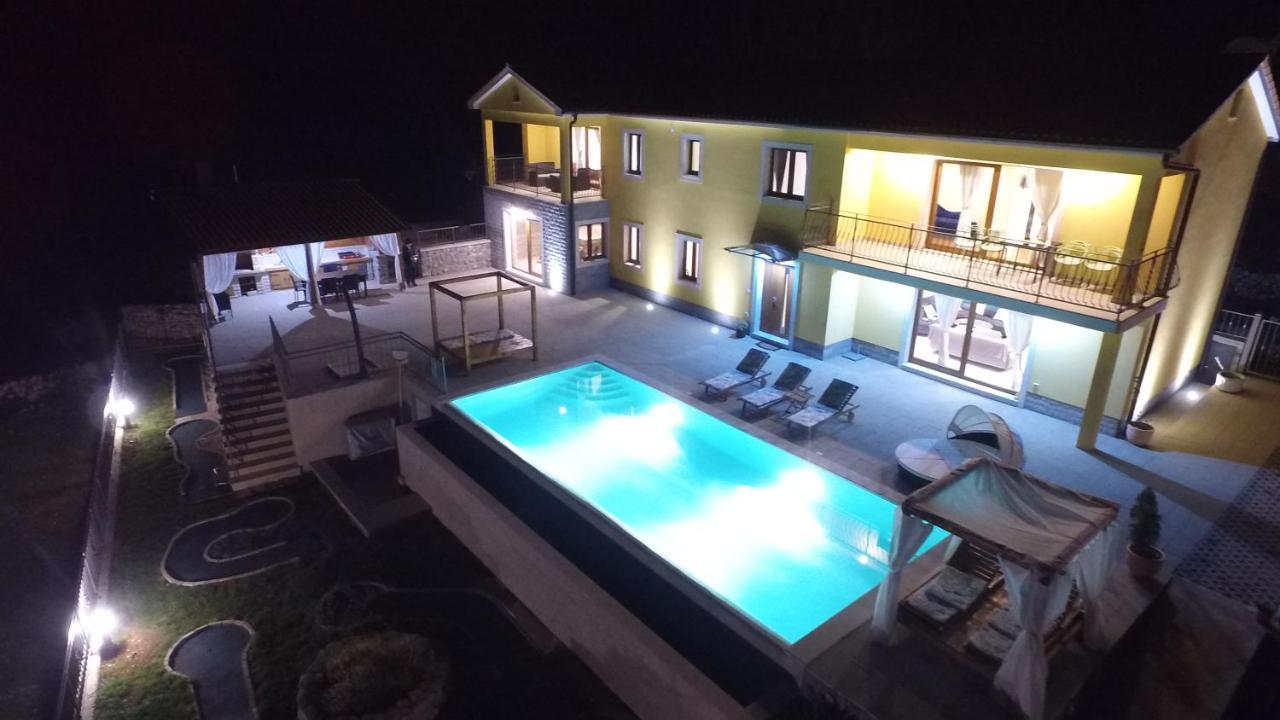Villa Bambi Mošćenička Draga Exterior foto