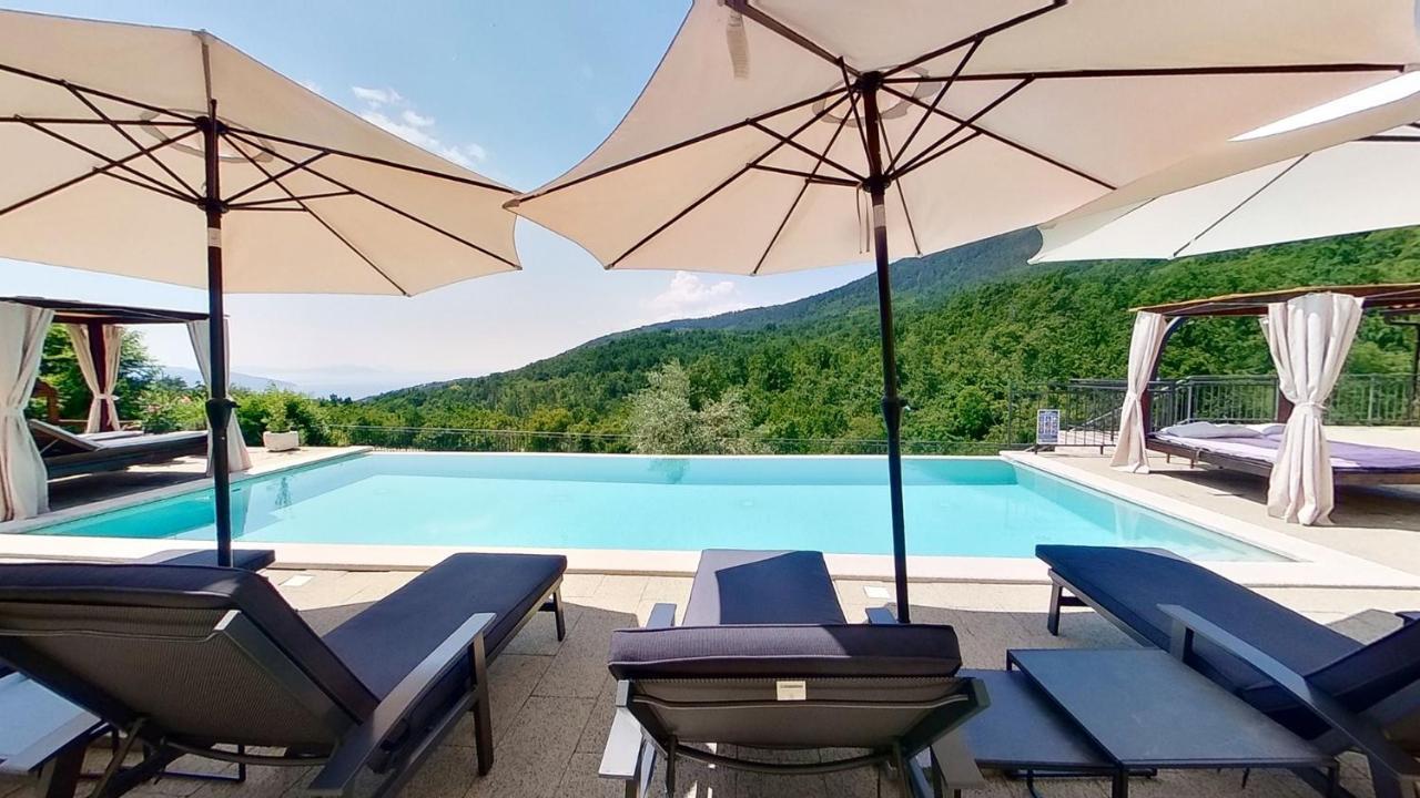 Villa Bambi Mošćenička Draga Exterior foto